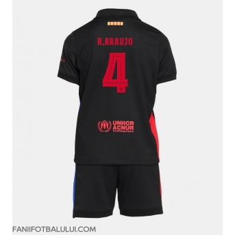 Barcelona Ronald Araujo #4 Echipament de Fotbal Replică 2024-25 Copii Deplasare (+ Șorturi)